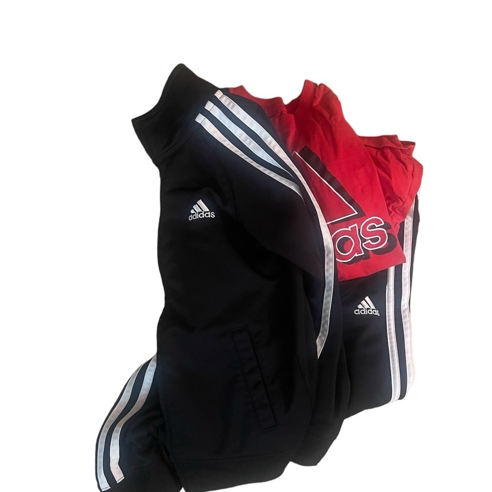 Boy’s Adidas Tricot Tracksuit and Tee Size 6 Little Kid. - Picture 5 of 7